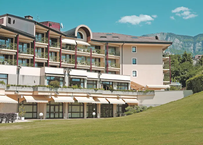 Hotel ***&Spa Vacances Bleues Villa Marlioz